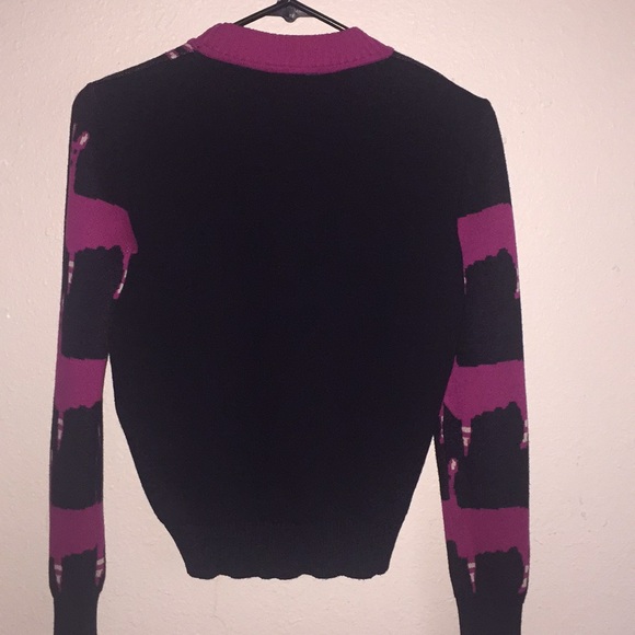 Sweater - Picture 2 of 3